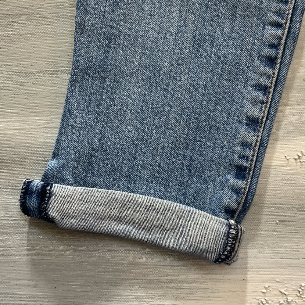 Kut from the Kloth Light Blue Ripped Boyfriend Jeans - Picture 6 of 12